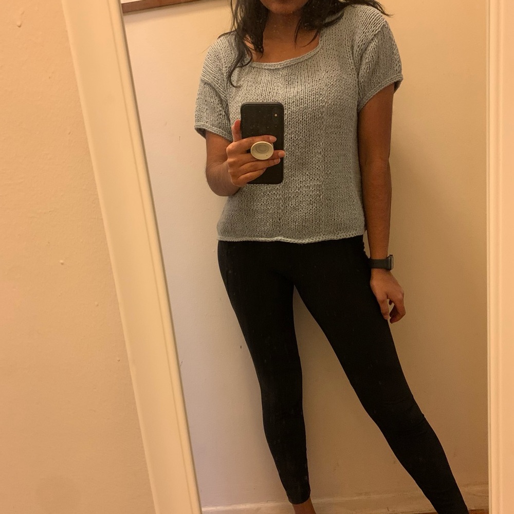 Blue knit tshirt